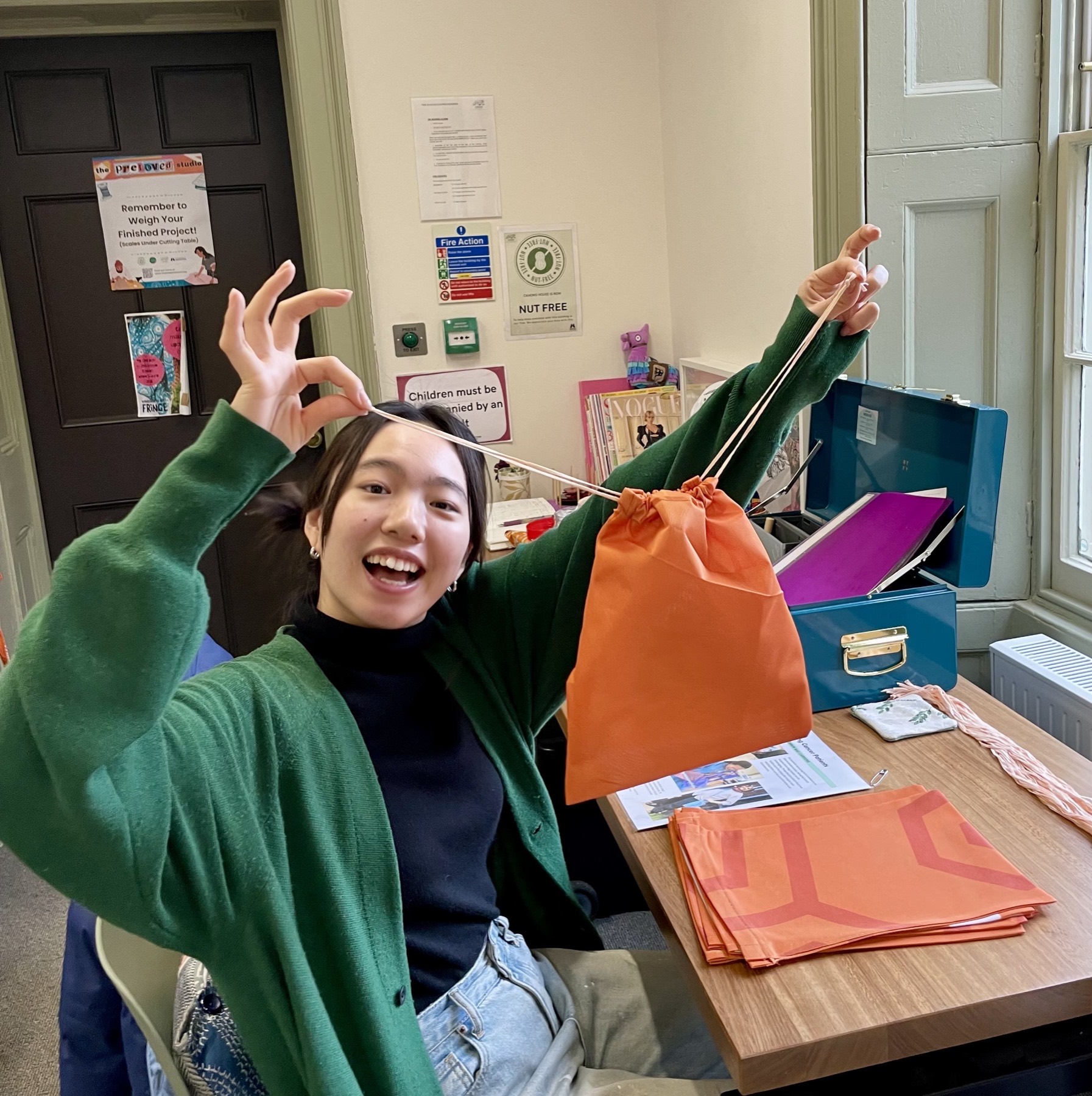 Little A.R.K. community sewing and upcycling — photo 25